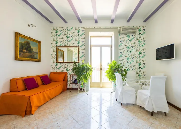 New Design Apartment In Naples